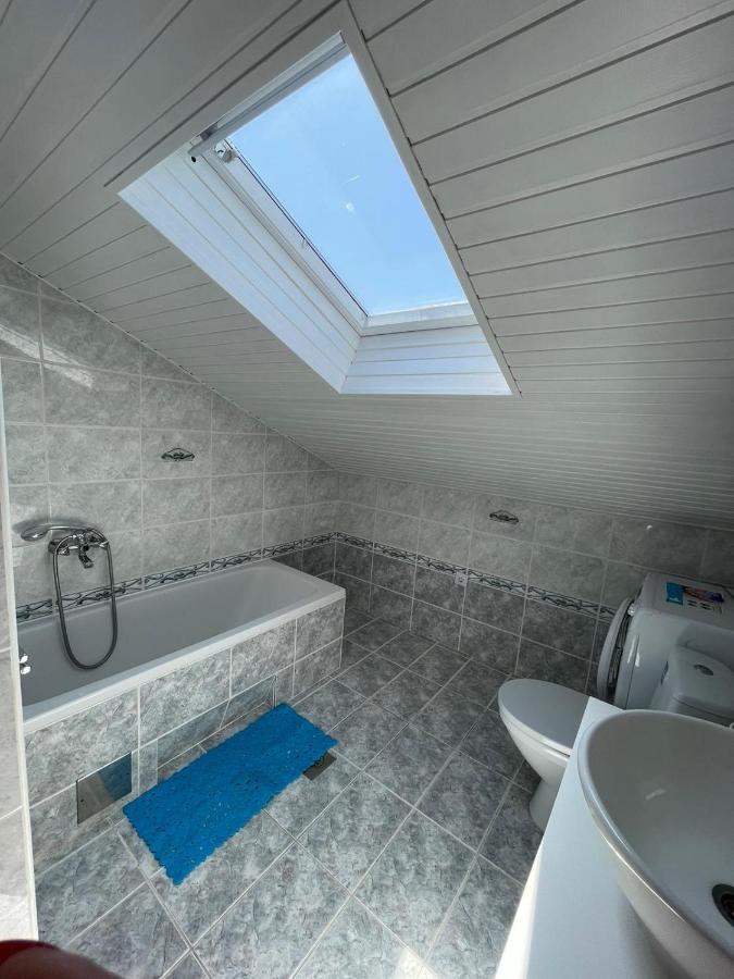 Apartmani Ira Vir Eksteriør billede